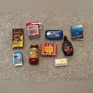 Mini Brands Oscar Mayer Eggs Goosebumps Miniature Food Snack Set